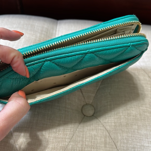 Kate Spade Wallet - Picture 6 of 10